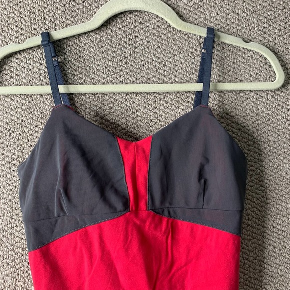 Zobha Womens Tank Top‎ Size 4 Pink Gray Shelf Bra Sleeveless Athletic V-Neck - Picture 2 of 10